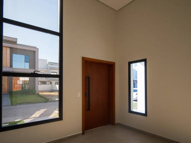 Casa para Venda em Biguaçu - 5