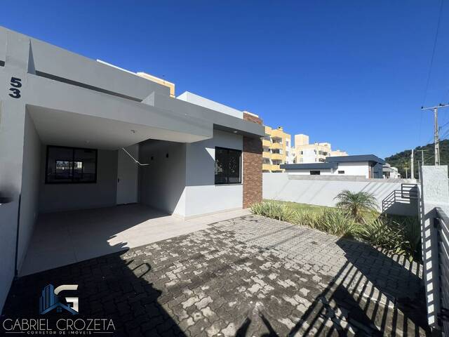 #267 - Casa para Venda em São José - SC - 2