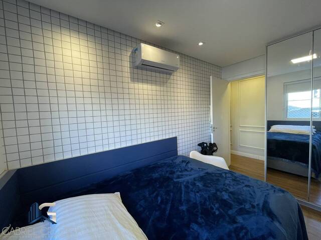 Apartamento para Venda em Palhoça - 4