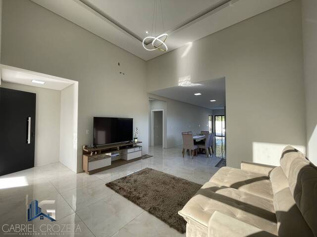 Casa para Venda em São José - 5