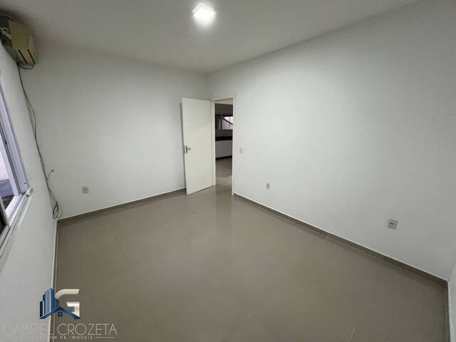 Casa para Venda em São José - 5