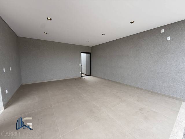 #302 - Casa para Venda em São José - SC - 2