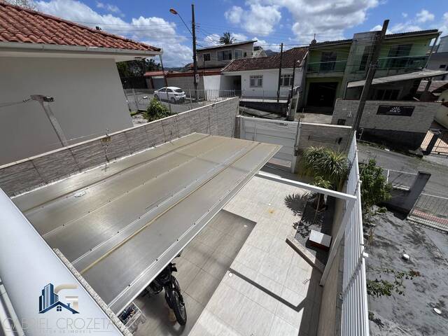 #314 - Sobrado para Venda em São José - SC - 3