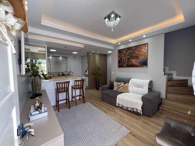 #314 - Sobrado para Venda em São José - SC - 2