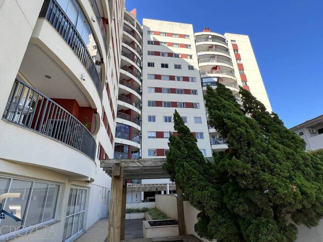 #318 - Apartamento para Venda em São José - SC