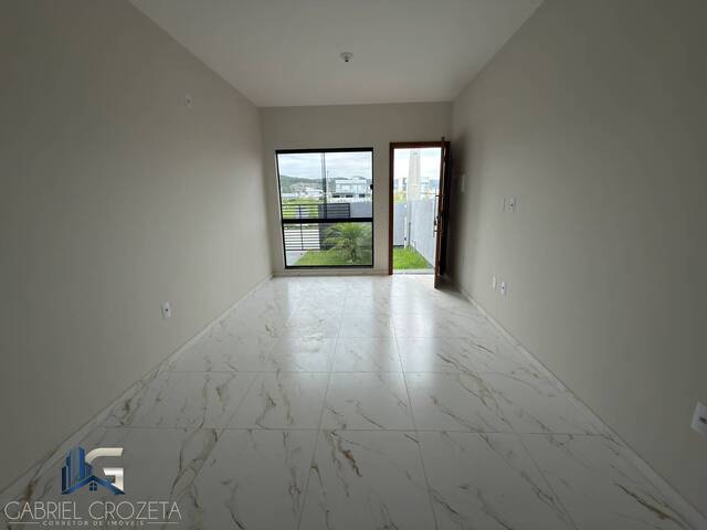 Casa para Venda em Palhoça - 3