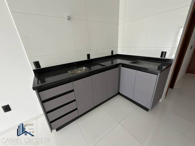 Casa para Venda em Palhoça - 2