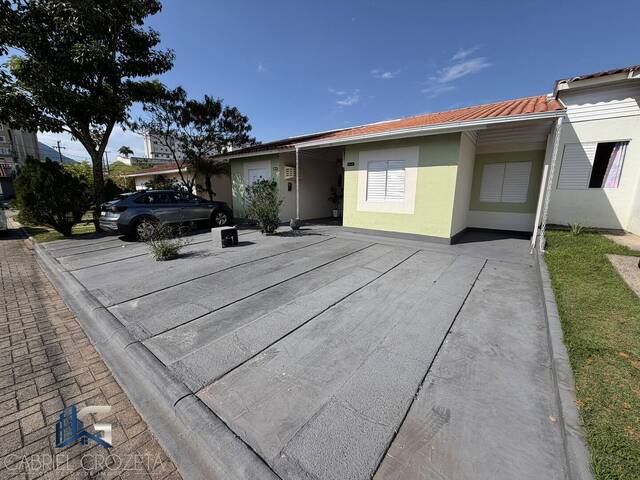 #354 - Casa para Venda em Palhoça - SC - 2