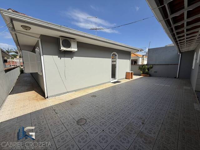 Casa para Venda em São José - 4